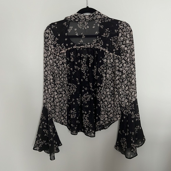 Womens Free People top size small - Picture 3 of 4